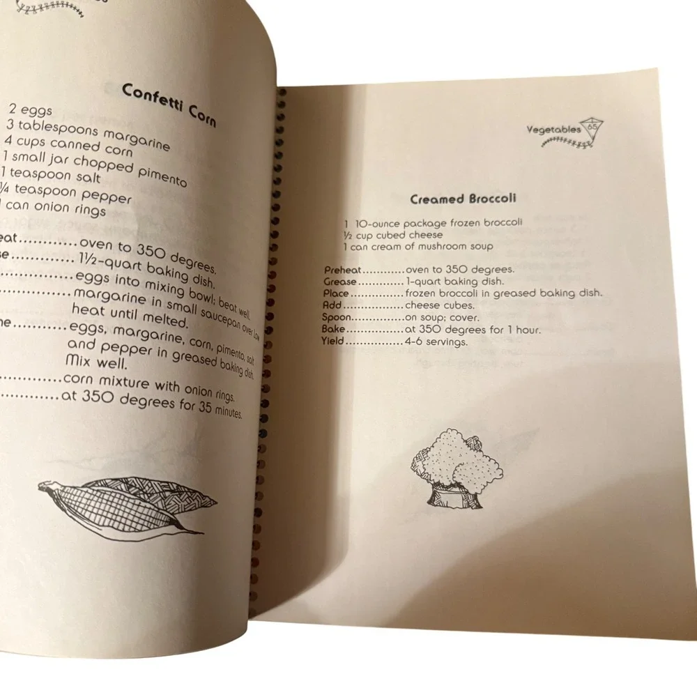 The Childrens Cookbook A Beginners Guide to Cooking Vintage‎ 1980s